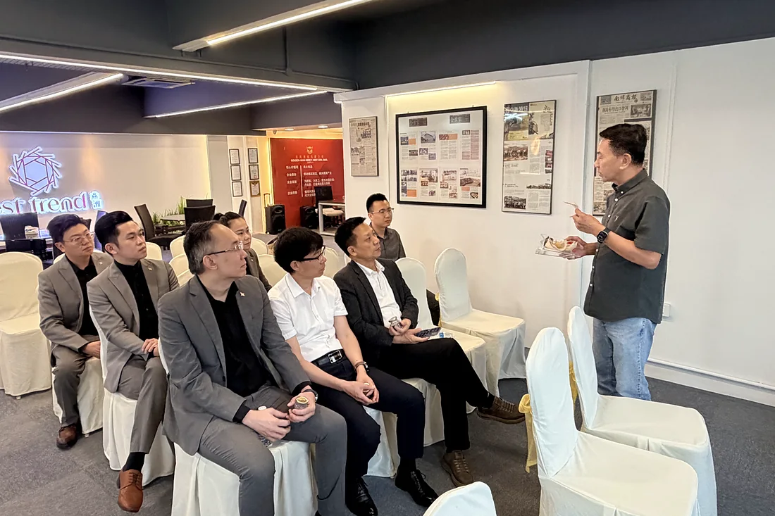 参访动线 02 展厅讲解